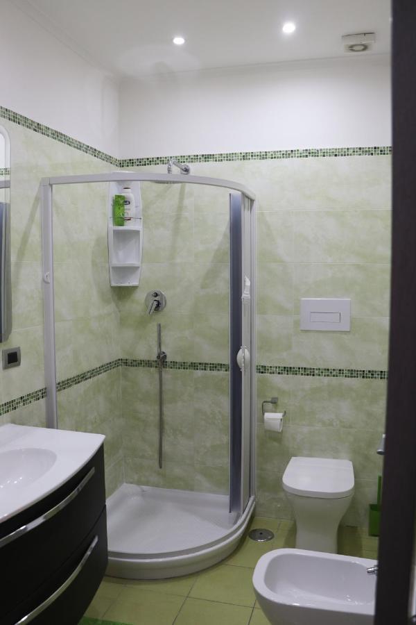 B&B Francesco Fly Neapel Exterior foto
